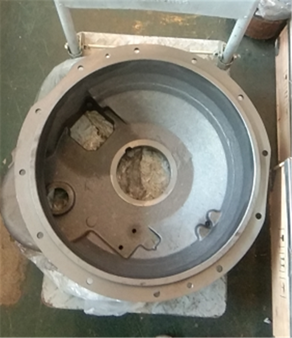 推土機(jī)變矩器殼體